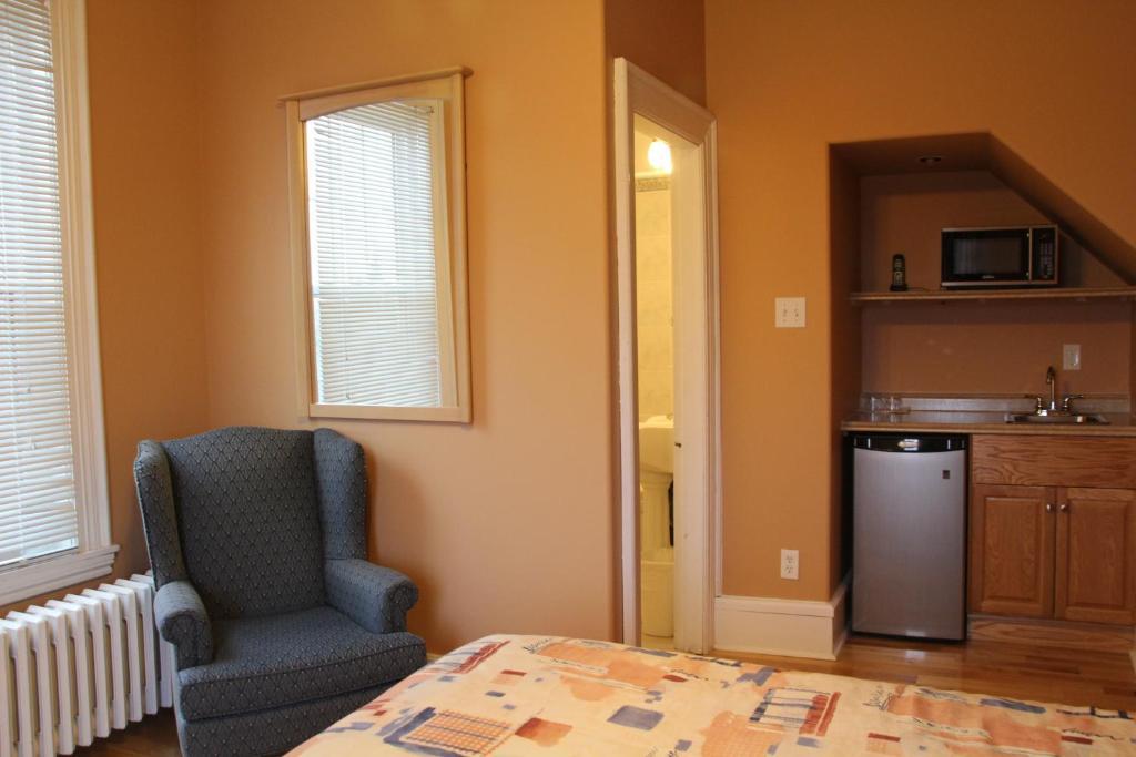 Dolan'S Inn & Suites Pictou Ruang foto
